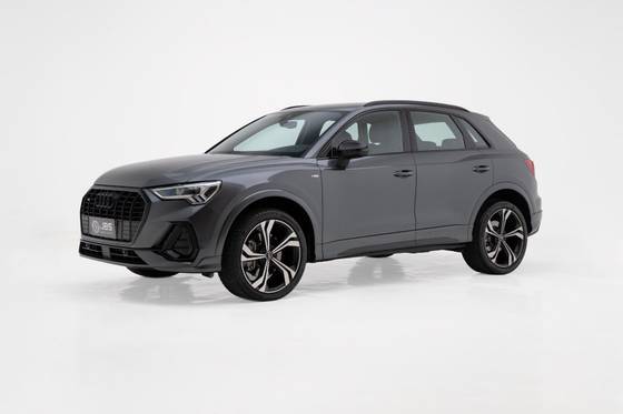 AUDI Q3 2.0 40 TFSI GASOLINA PERFORMANCE BLACK PLUS QUATTRO TIPTRONIC